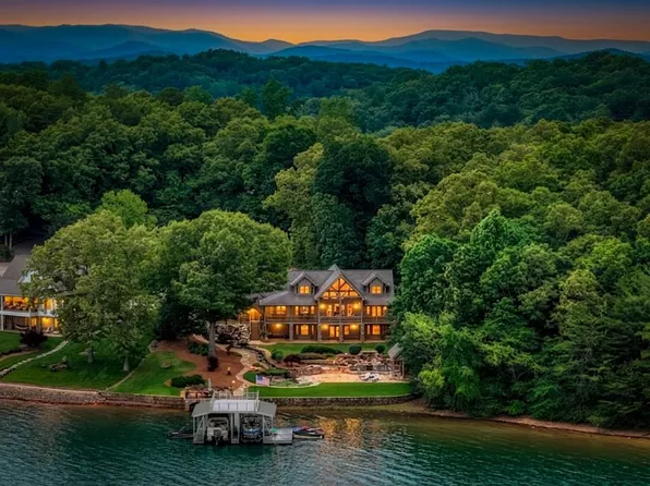 671 Adra Rd, Morganton, GA 30560