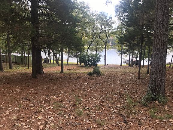 2nd image of 26 Waco Dr