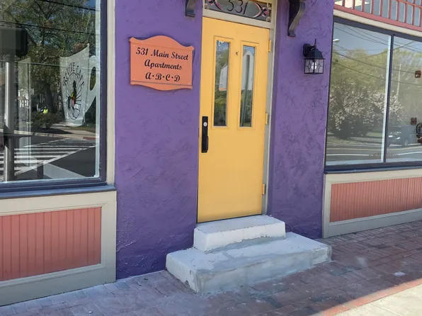 531 Howard St #C, Riverton, NJ 08077