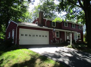 41 Kernwood Dr, Rochester, NY 14624