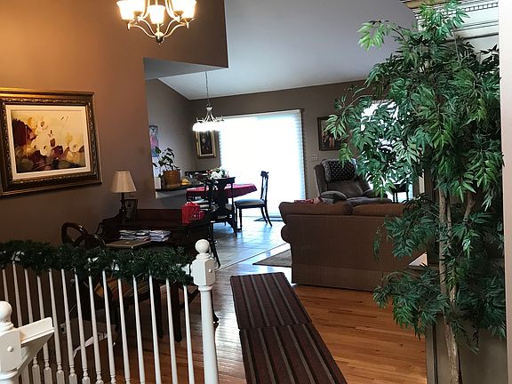 3rd image of 40752 Lenox Park Dr #3