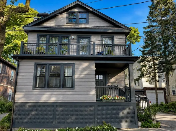 6 Eight Goodman Rd, Cambridge, MA 02139