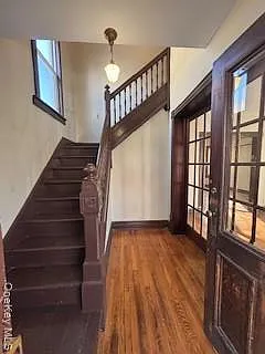 3 Dean Pl — Photo 2