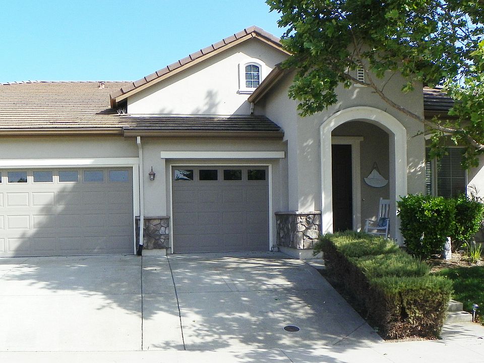 1st image of 2934 Southcreek Dr