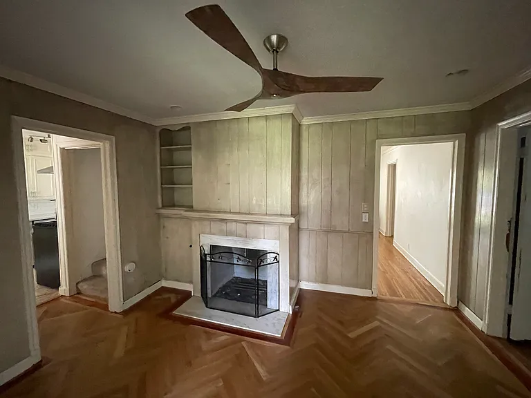3008 S Cincinnati Ave — Photo 2