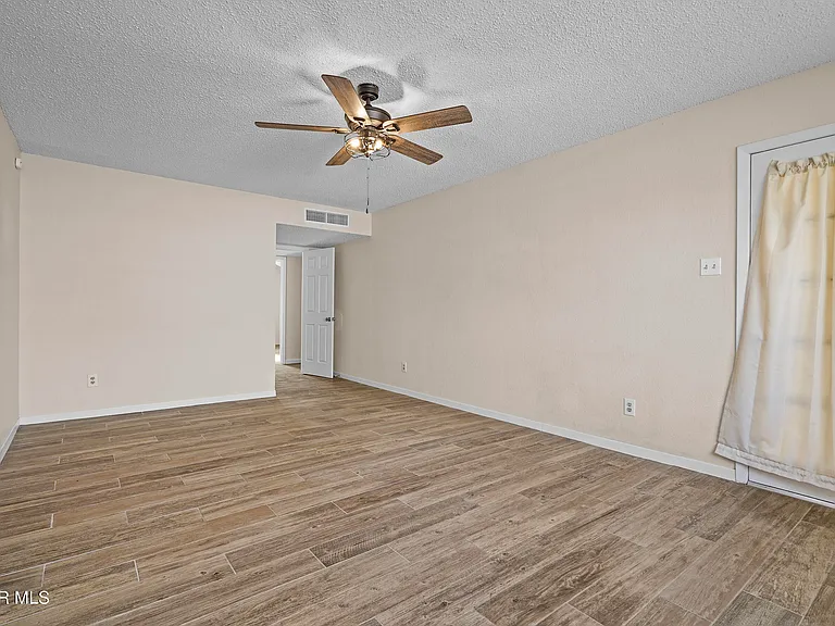 7141 Gran Vida Dr — Photo 16