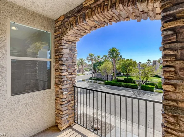 1122 Olivia Pkwy, Henderson, NV 89011