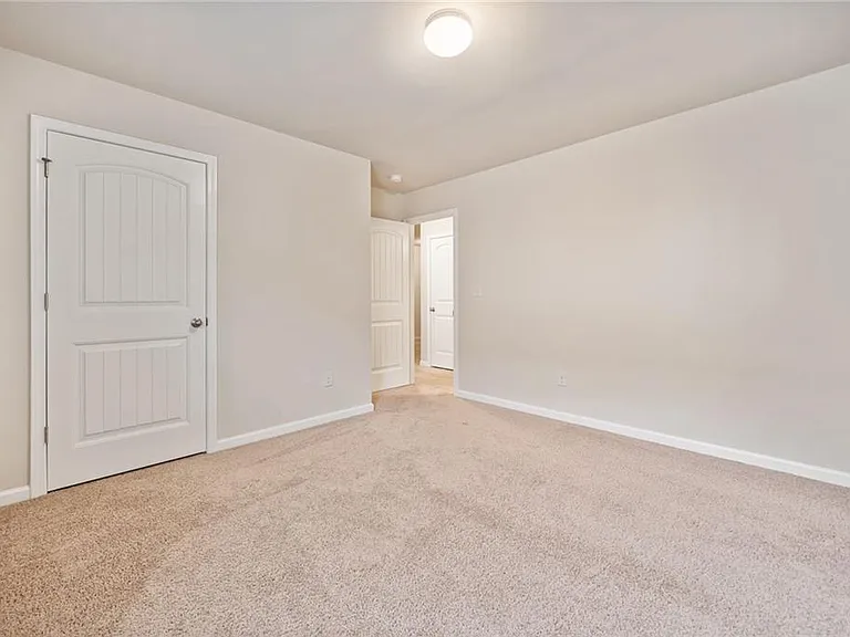 371 Franklin Ln — Photo 21
