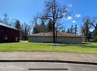 26 Cbd Mall St, North Bonneville, WA 98639