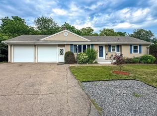 19 Hawthorne Rd, Ashland, MA 01721