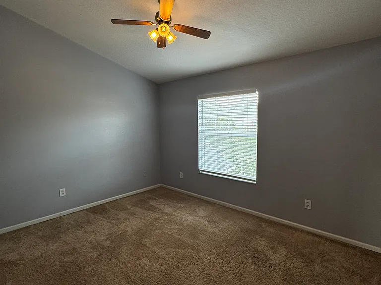 2368 Silver Palm Dr — Photo 27