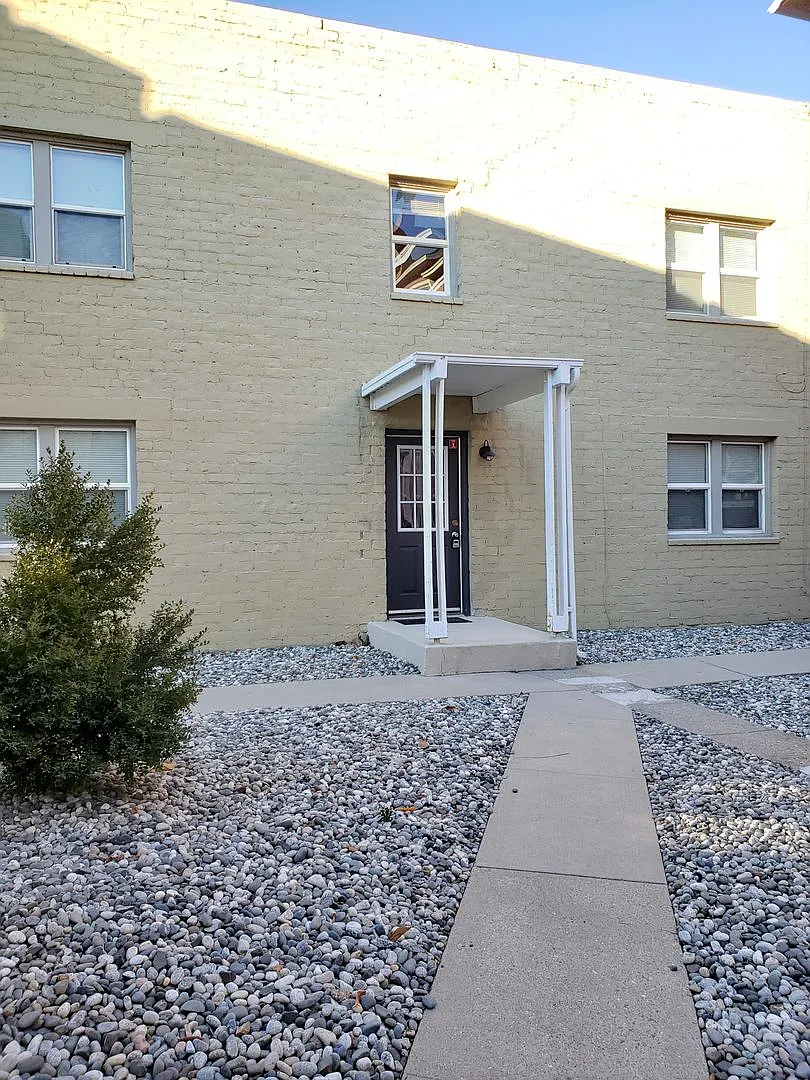 Building Photo - 211 N Delaware Ave