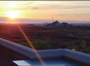 5661 Ocean Terrace Dr, Huntington Beach, CA 92648