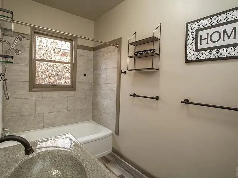 1238 Bohmen Ave — Photo 11