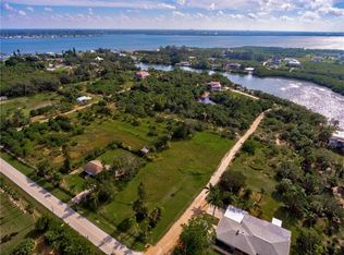 1220 Bayshore Dr, Terra Ceia, FL 34250