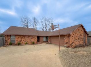 1217 Princeton Ave, Ponca City, OK 74601
