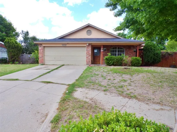 5906 Lakey Dr, Arlington, TX 76018