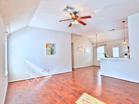 5th image of 4023 Portman Glen Ln