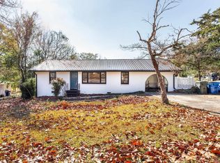 917 Laurel Ln, Oxford, AL 36203