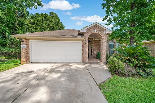 12810 Lake Shore Dr Photo 1