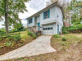 10 Miami Cir, Arden, NC 28704