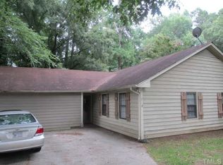 909 Buckingham Rd, Garner, NC 27529