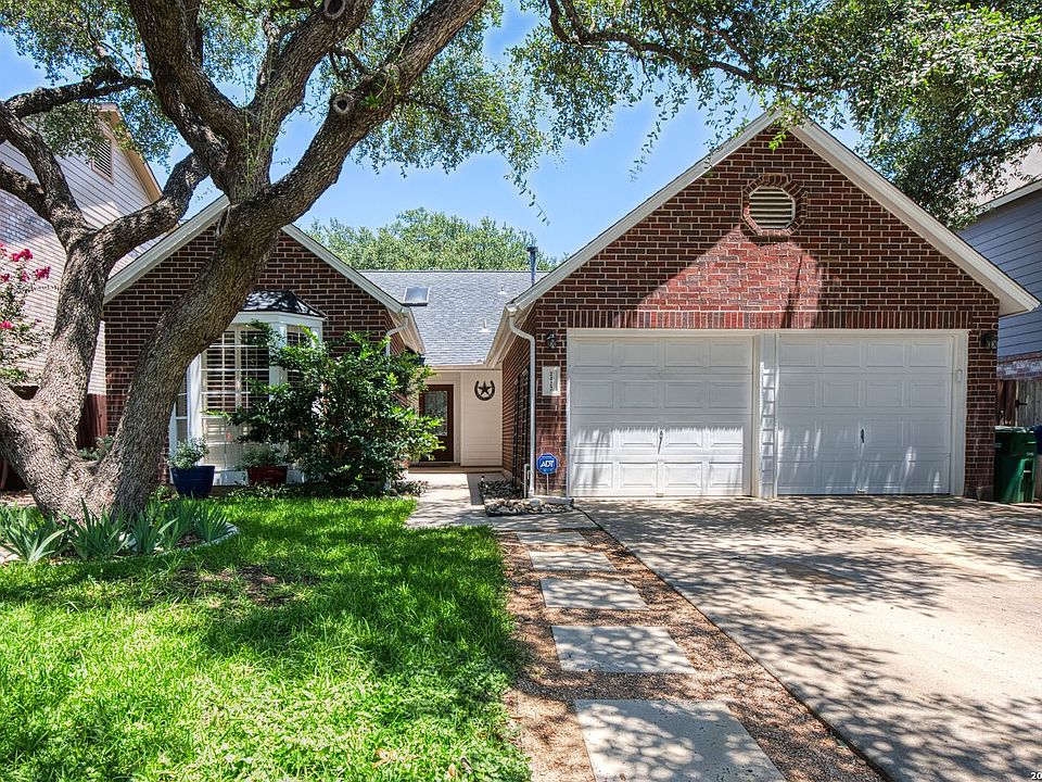 1st image of 2423 Cedar Ridge