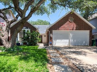 2423 Cedar Rdg, San Antonio, TX 78232