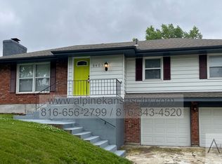 8407 E 55th Ter, Kansas City, MO 64129