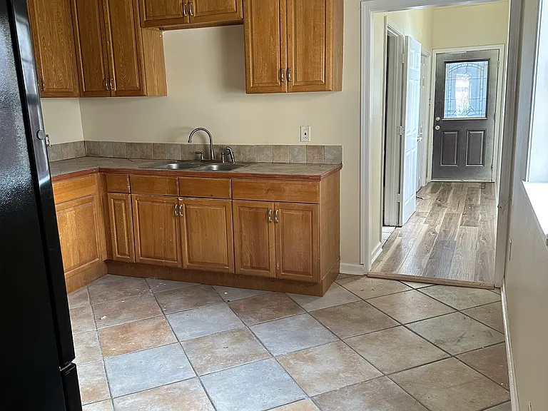 4224 S Galvez St — Photo 7