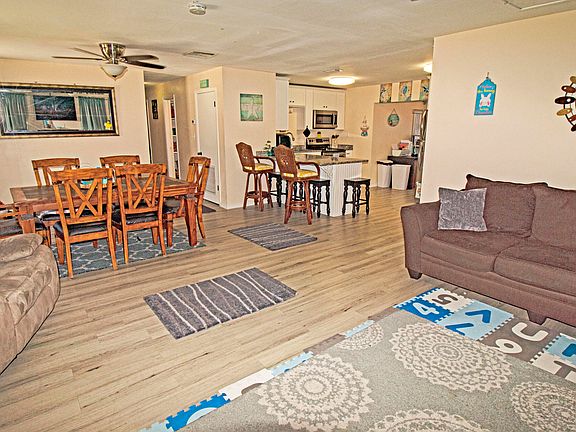 5th image of 8864 SE Jardin St
