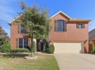 1910 Fountain Wood Dr, Euless, TX 76039