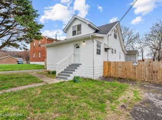 1702 Stallings Ave, Shively, KY 40216