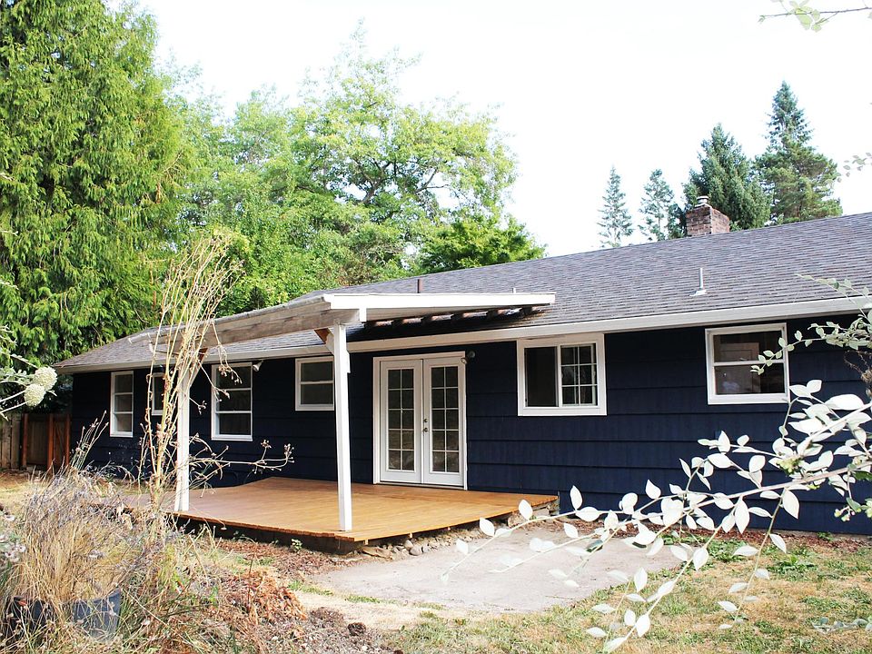 2nd image of 5523 SW Nebraska St