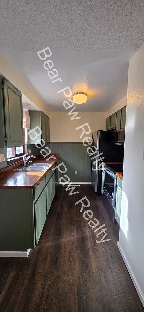 2621 Sagebrush Ave — Photo 4