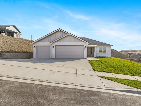 2837 S Osborne St, Kennewick, WA 99338