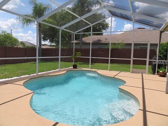 3rd image of 6025 Weatherwood Cir