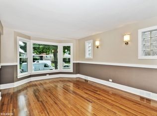 6220 W Rascher Ave, Chicago, IL 60630