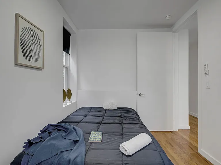 6147 Woodbine St #3L — Photo 14