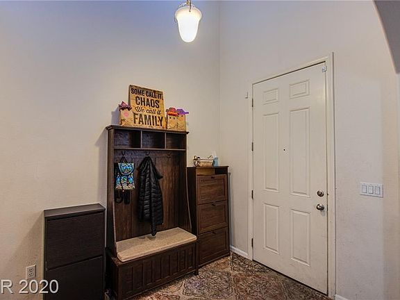 3rd image of 10313 Burwood St