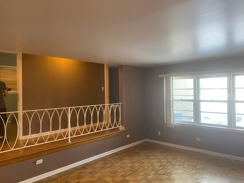 2nd image of 1004 Willson Dr APT 1