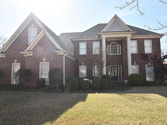 2nd image of 1787 Charrington Ln
