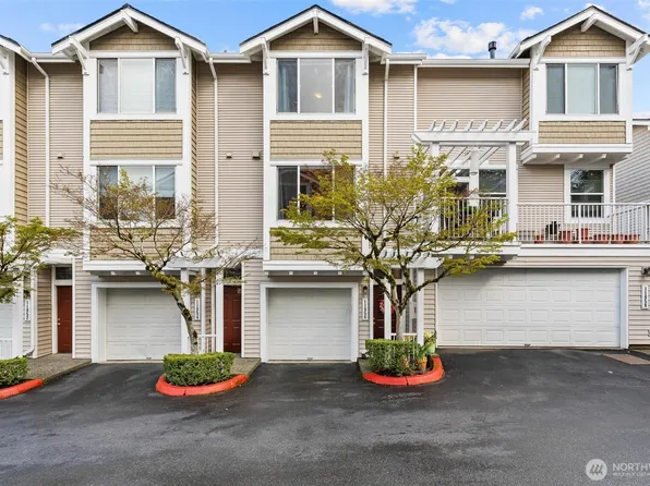 11856 NE 162nd Lane #9-4, Bothell, WA 98011
