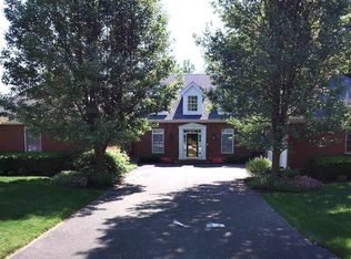 5104 Harlem Rd, New Albany, OH 43054