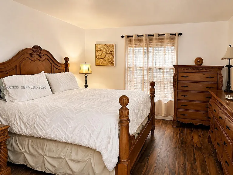 4633 Vilabella Dr #4633 — Photo 19