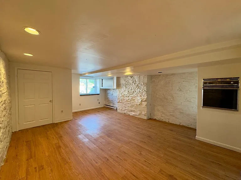 Apartment Units in Station North, MD! — Photo 11