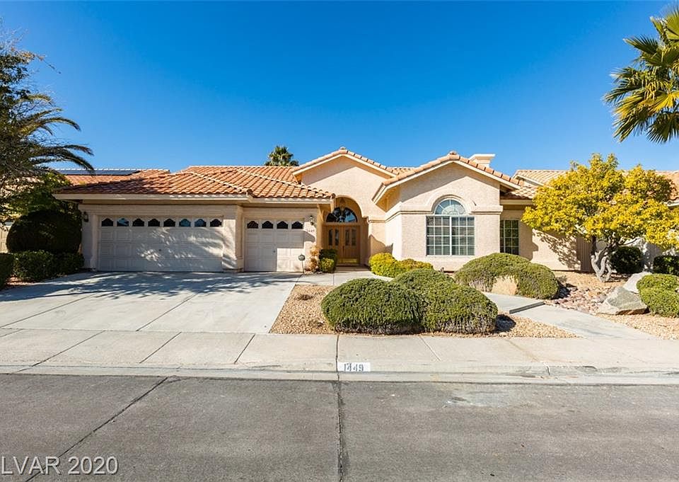 1st image of 1449 Castle Crest Dr
