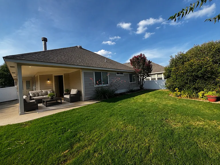 5008 Nash Ln — Photo 8