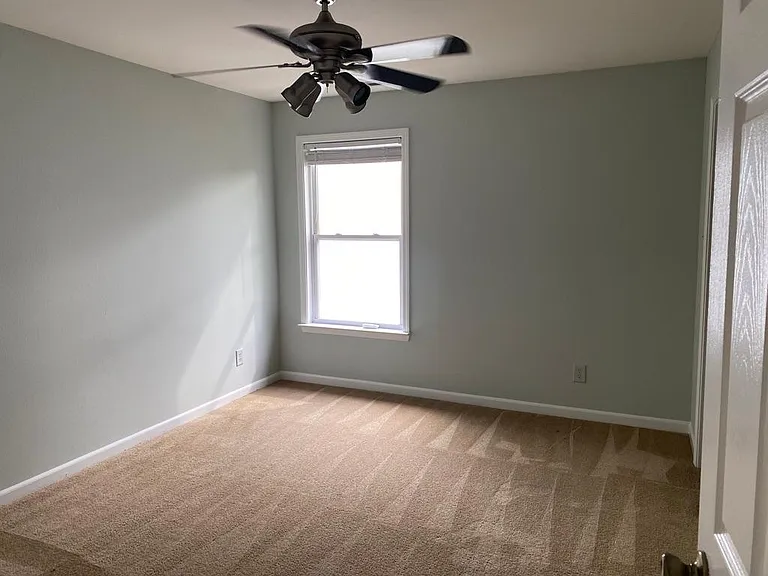 6042 Laurent Ave — Photo 16
