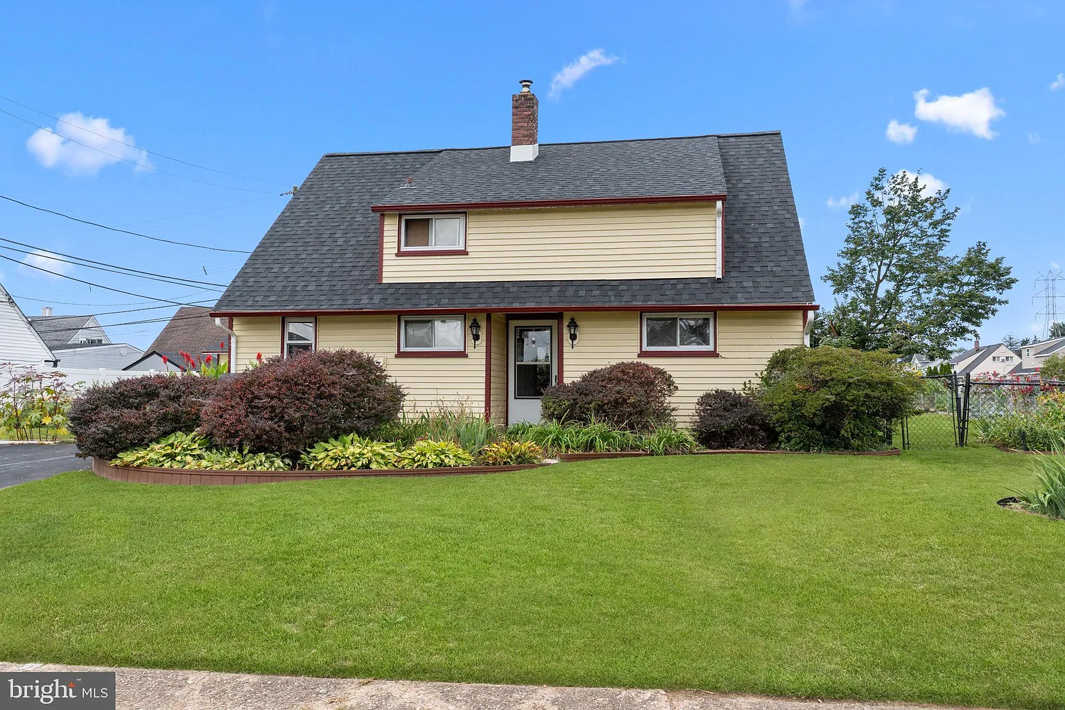 67 Greenbriar Rd photo 1
